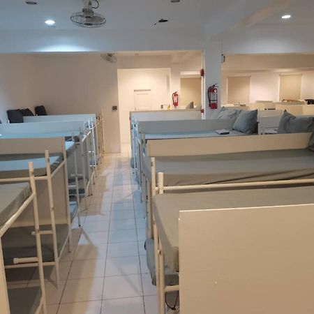 Dormitels.Ph Ermita Hostel Manila Phòng bức ảnh