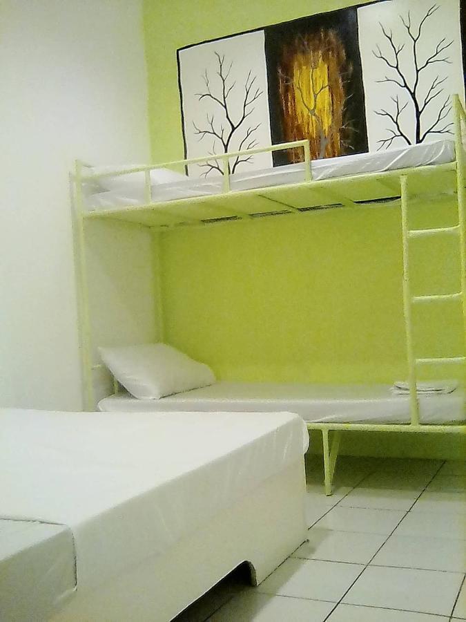Dormitels.Ph Ermita Hostel Manila Ngoại thất bức ảnh
